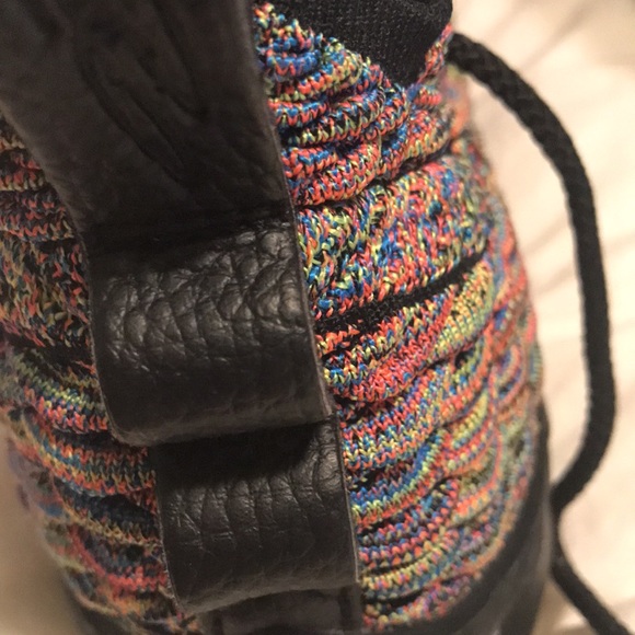 LEBRONXV HP - Picture 6 of 15